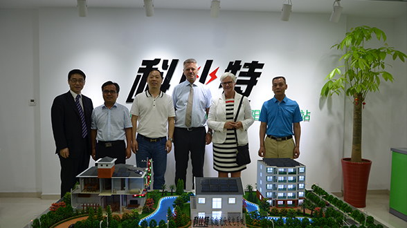 冰岛驻华大使司迪方考察乐竞平台